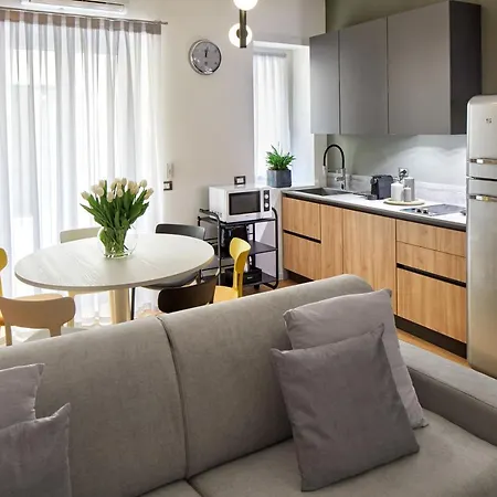 Casa Flora Verona 公寓