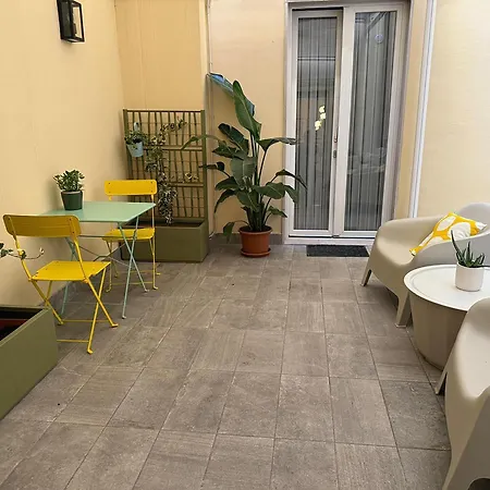 Casa Flora 3* Verona