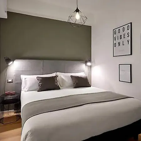 Casa Flora Πανσιόν 3*